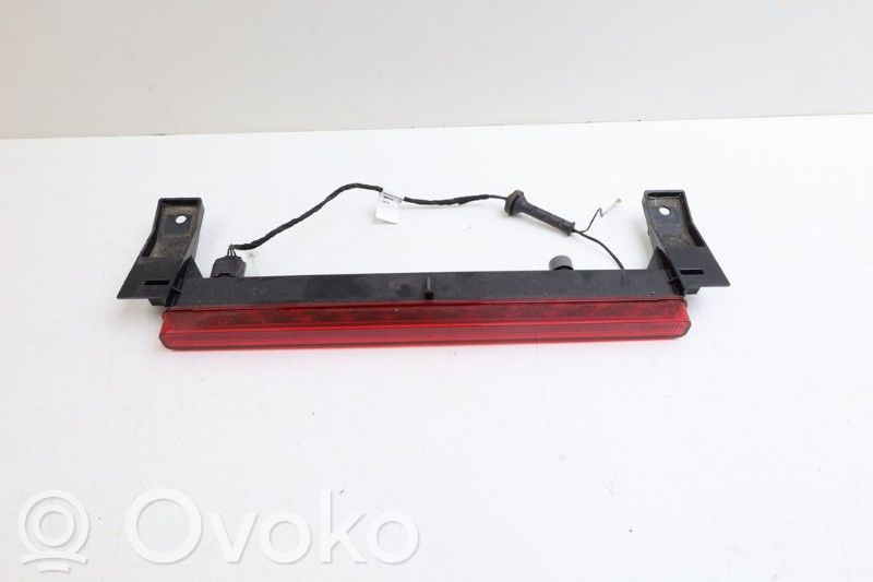 Volvo XC40 Third/center stoplight 