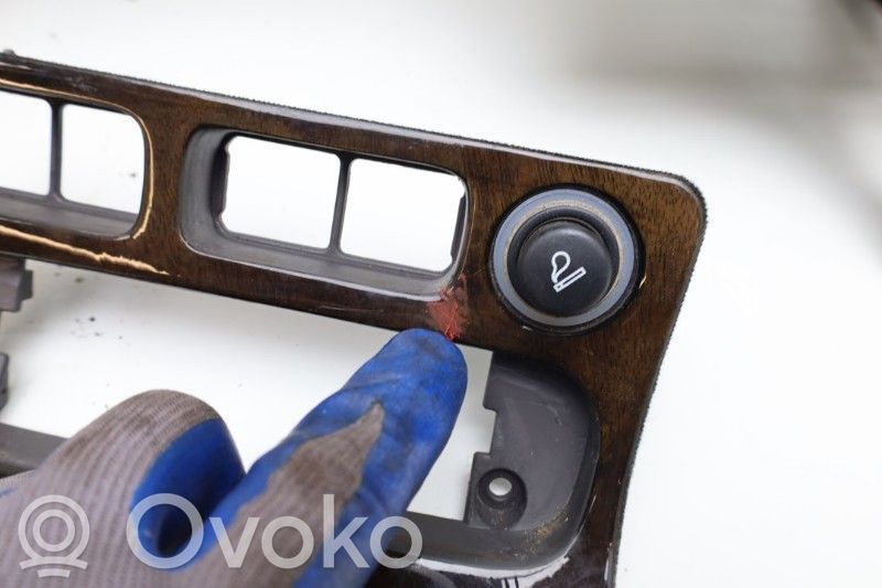 Geschwindigkeitsmesser Cockpit