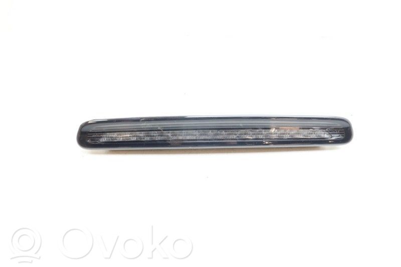 Saab 9-3 Ver2 Kolmas/lisäjarruvalo 