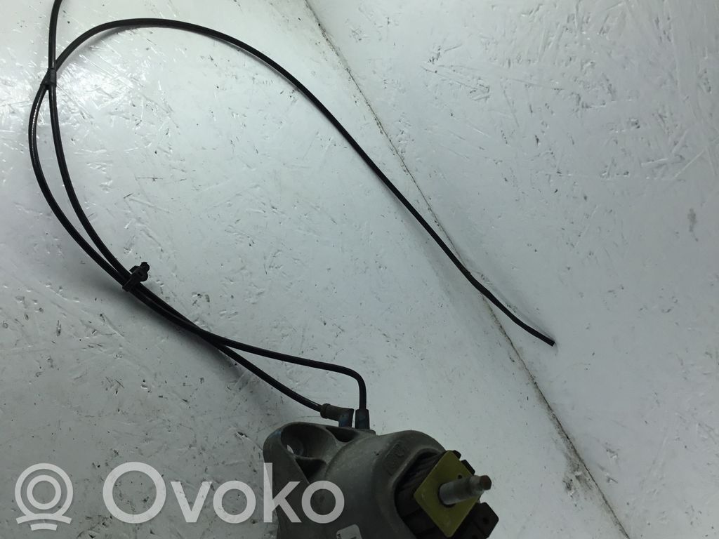 Engine mount bracket   P23340399,5171