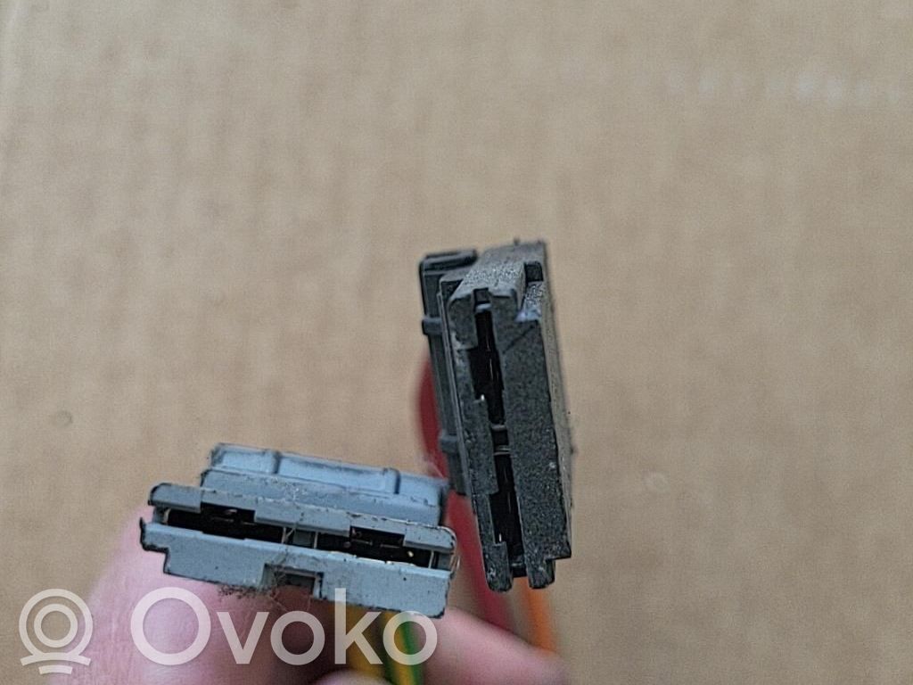Ignition lock   7700772943