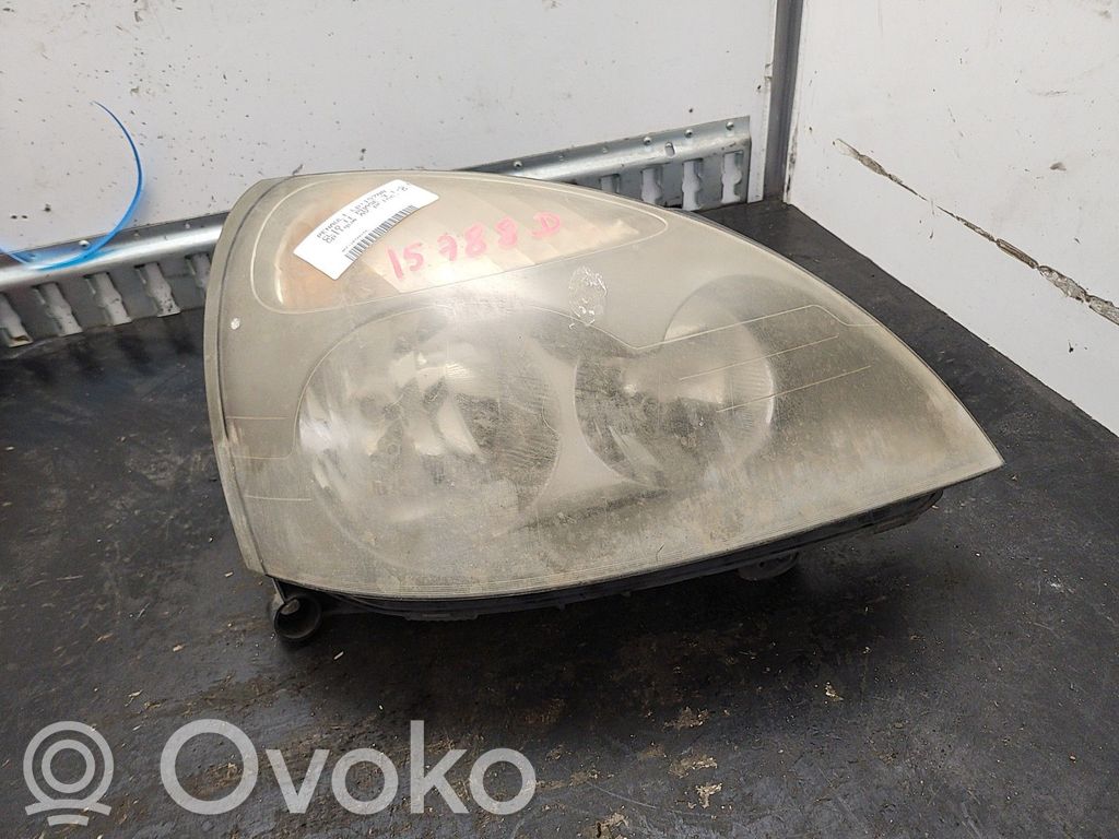 Renault Clio II Scheinwerfer 
