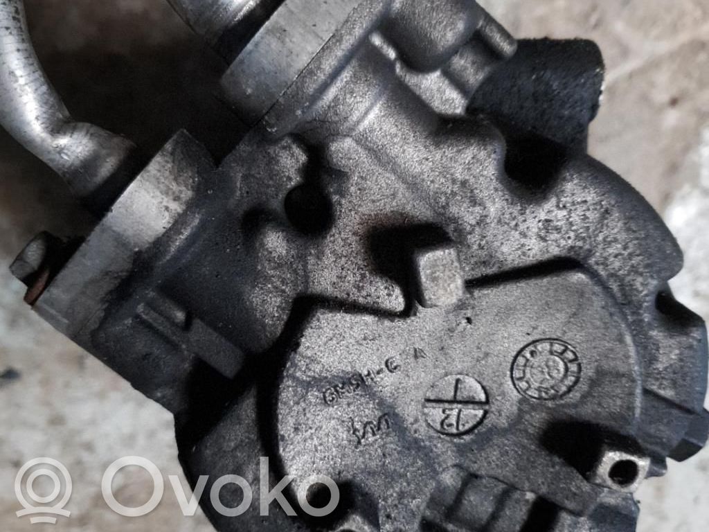 Ford Focus Air conditioning (A/C) compressor (pump) 