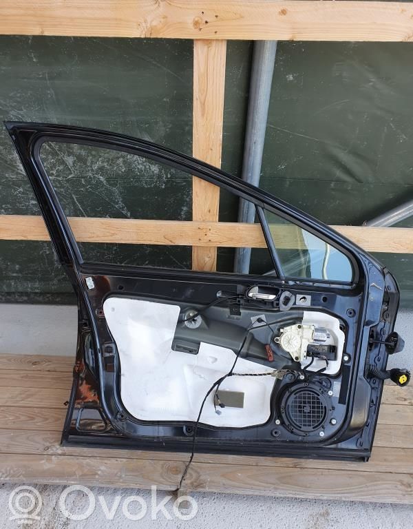 Peugeot 407 Front door 