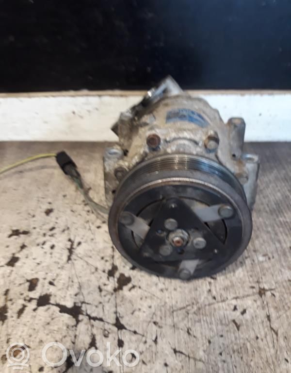Volvo V50 Air conditioning (A/C) compressor (pump) 