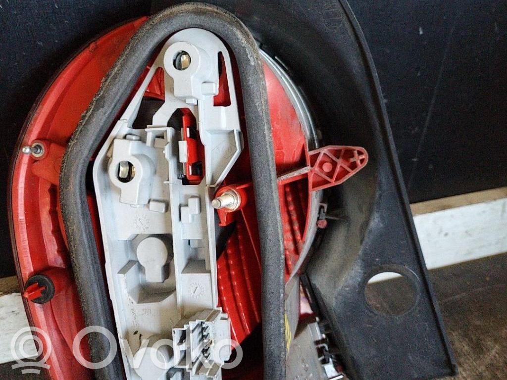 Renault Modus Galinis žibintas kėbule 