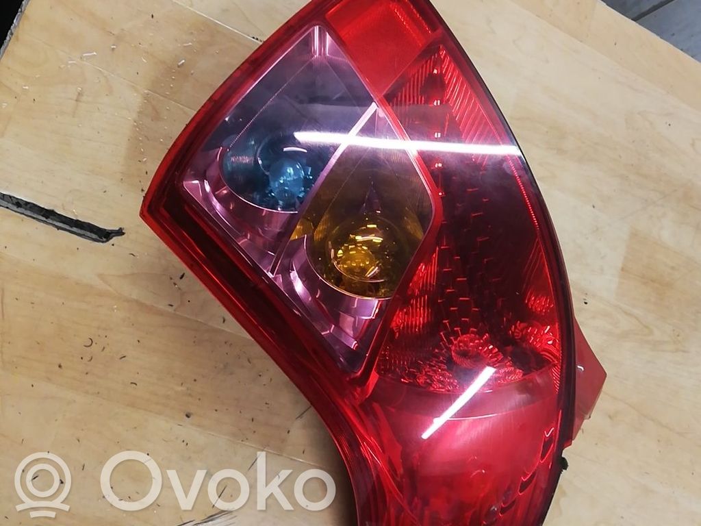 Takavalot   3565062J00