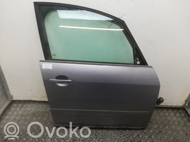 Дверь   8Z0831052A