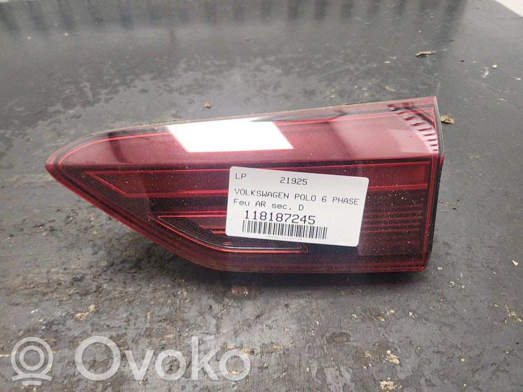 Volkswagen Polo VI Lampy tylnej klapy bagażnika 