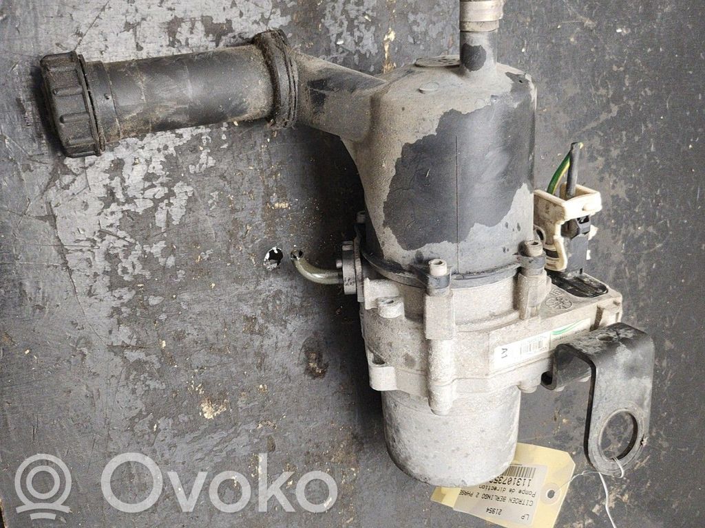 Citroen Berlingo Ohjaustehostimen pumppu 