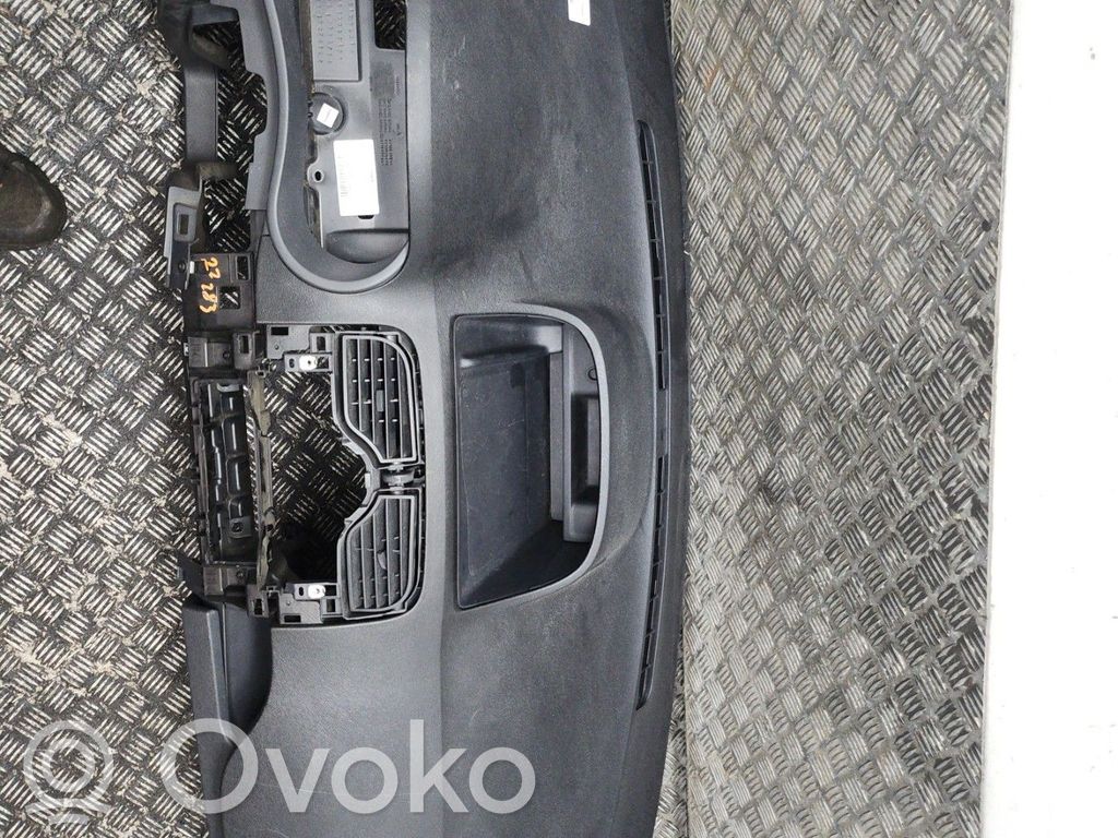 Renault Kangoo II Panel de instrumentos 