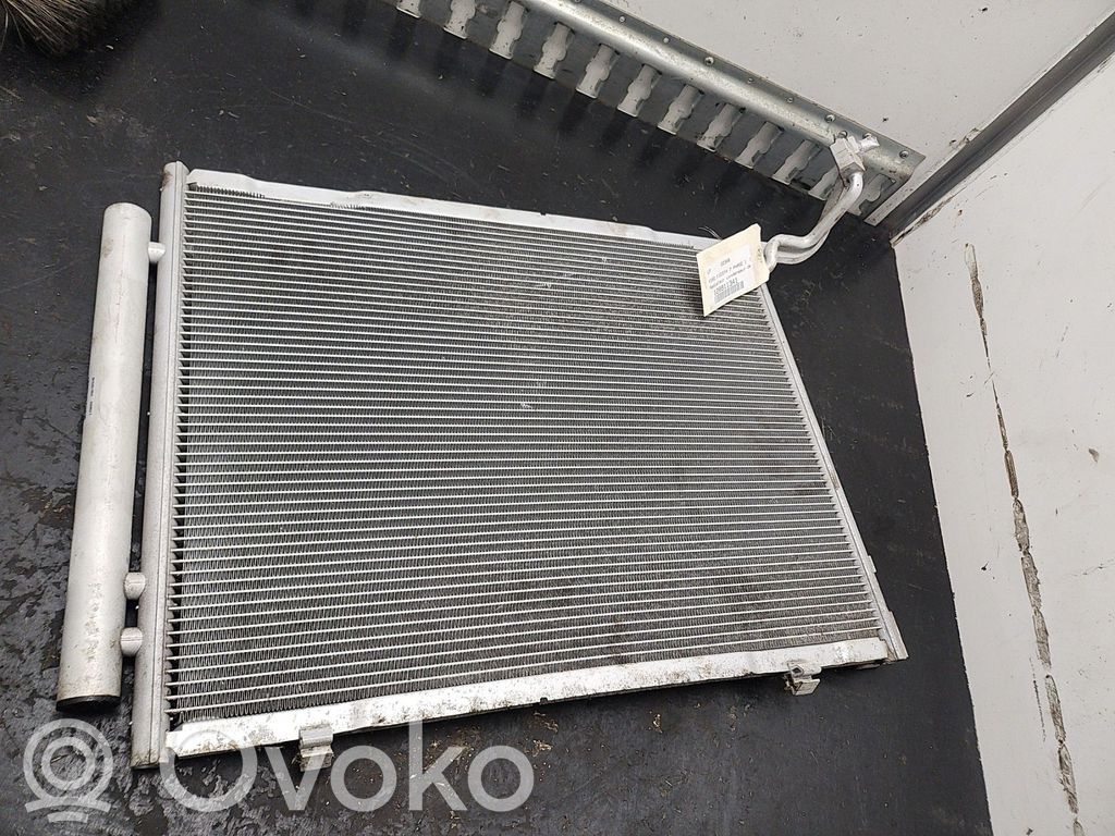 Ford Fiesta Radiador de refrigeración del A/C (condensador) 