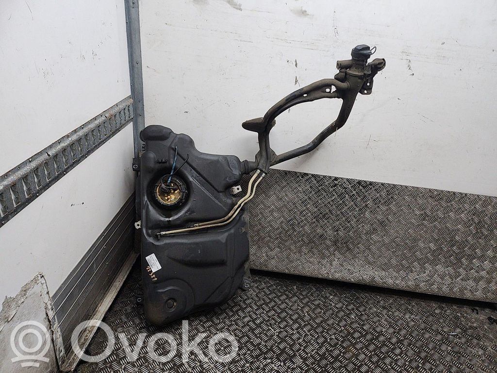 Volkswagen Polo V 6R Polttoainesäiliö 