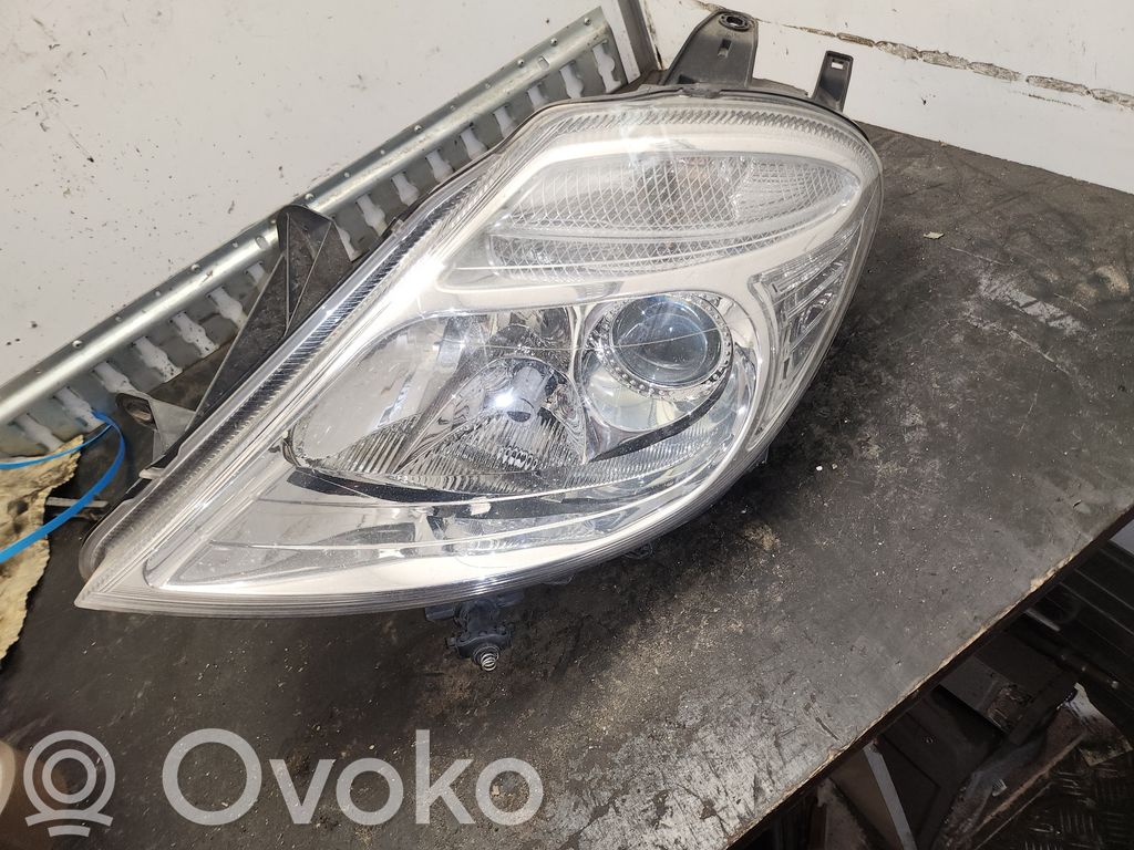 Citroen C8 Headlight/headlamp 