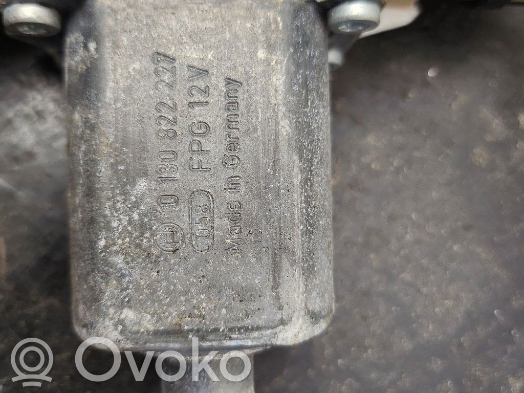 BMW 3 E90 E91 Macara ușă față cu motor 