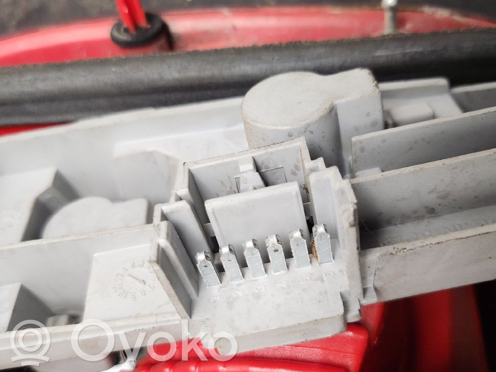 Renault Modus Galinis žibintas kėbule 