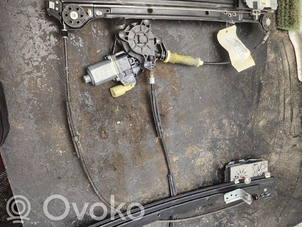 Mini One - Cooper Clubman R55 Elektryczny podnośnik szyby drzwi przednich 