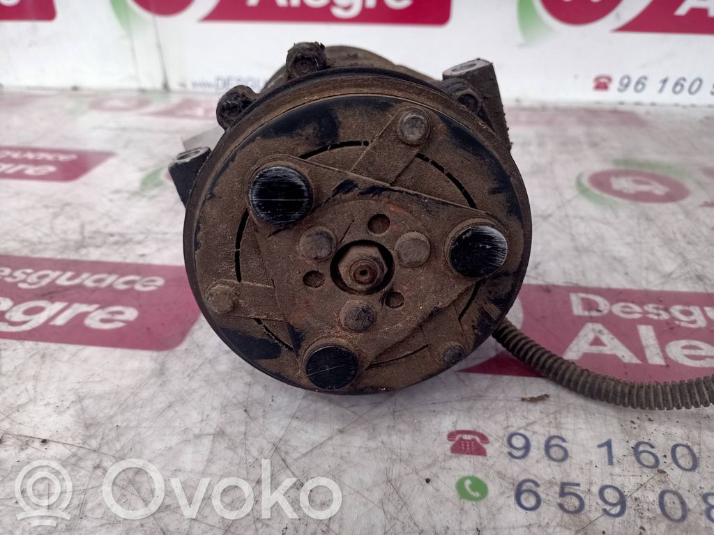 Opel Corsa B Kompresor / Sprężarka klimatyzacji A/C 