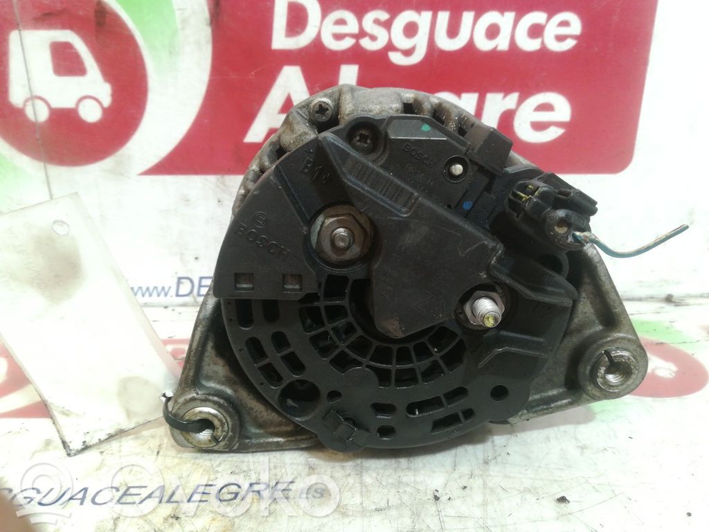 Opel Corsa D Alternador 
