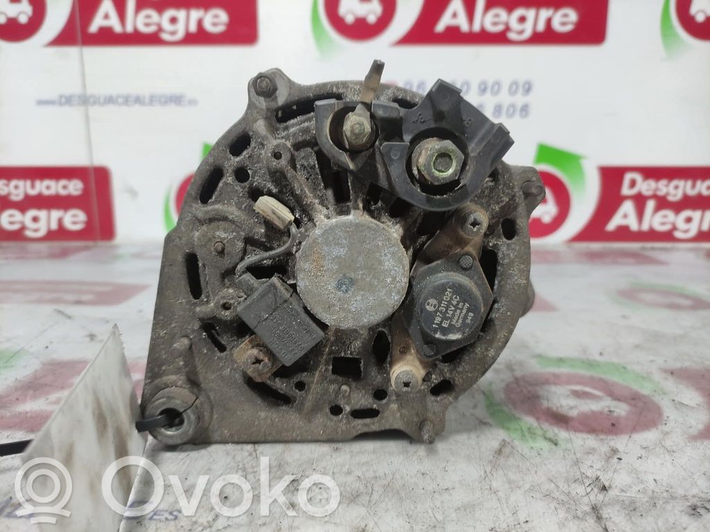 Audi 80 90 B3 Alternador 