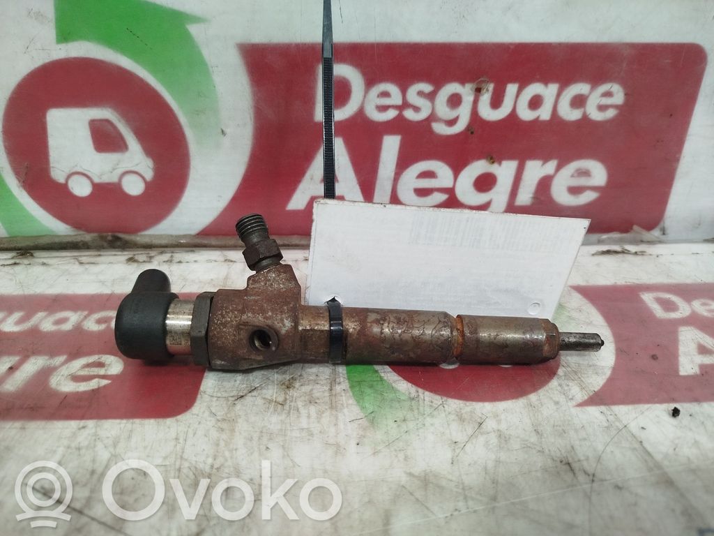 Ford C-MAX I Fuel injector 