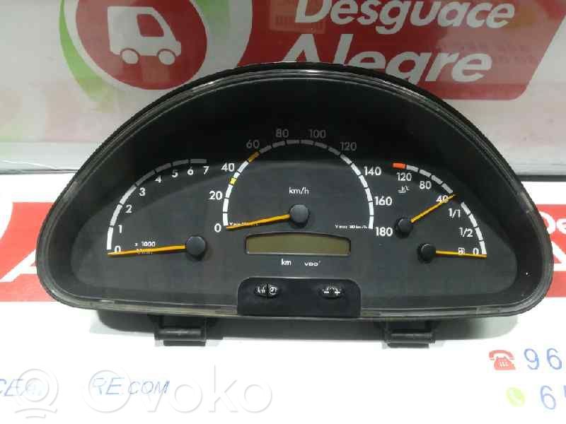 Mercedes-Benz Sprinter W901 W902 W903 W904 Vitezometru (grup de instrumente)
