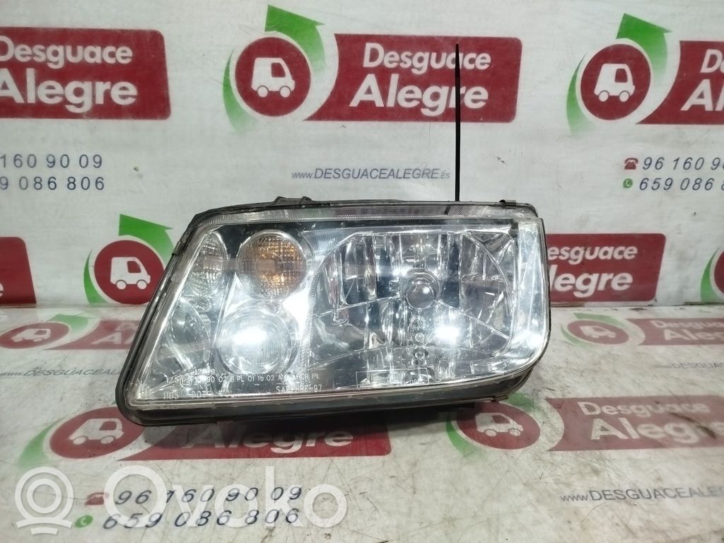 Etu-/Ajovalo   083411106L
