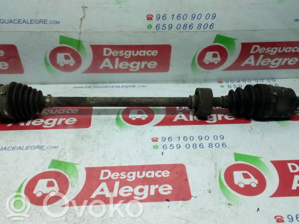 Etuvetoakseli   P04593448AA