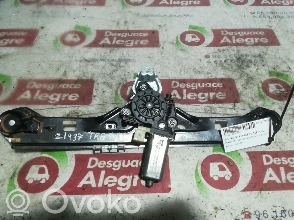 Mercedes-Benz C W203 Macara geam spate manuală 