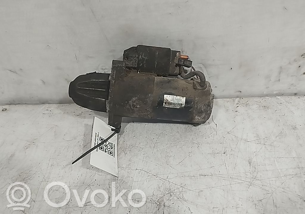 Motor de arranque   A0061510401