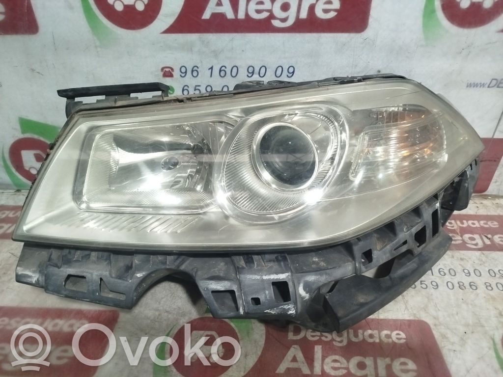 Renault Megane II Etu-/Ajovalo 