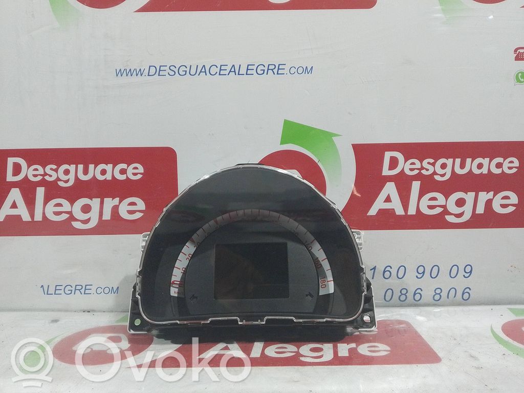 Smart ForTwo II Speedometer (instrument cluster)