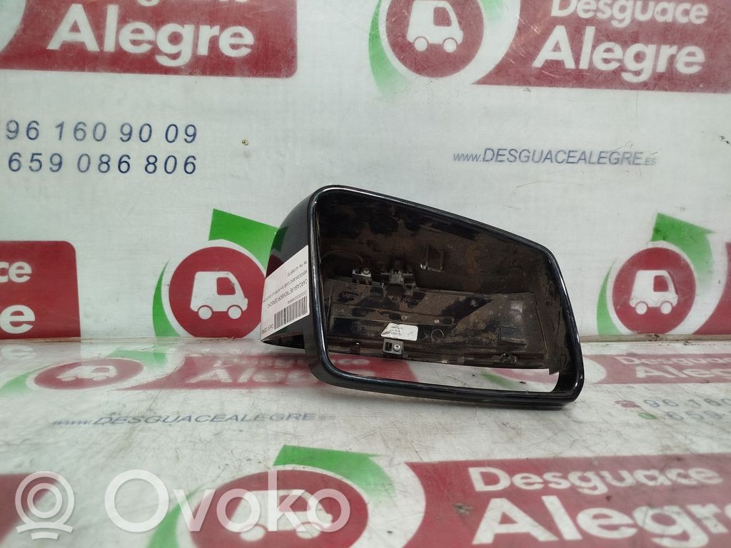 Mercedes-Benz GLA W156 X156 Kunststoffverkleidung Außenspiegel 