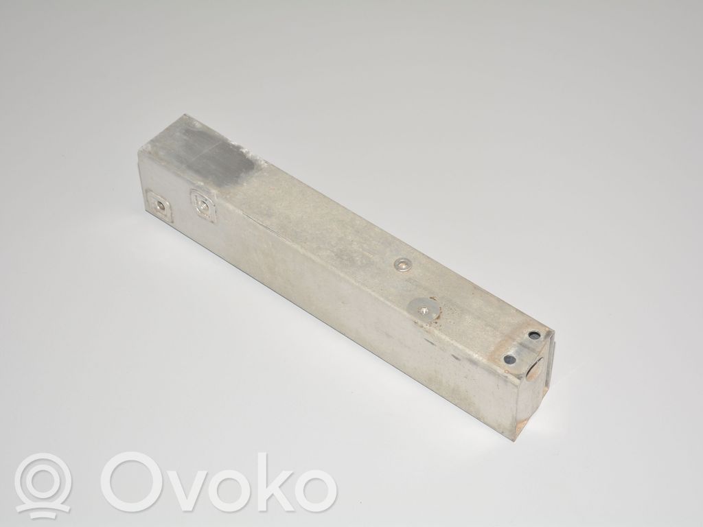 BMW i3 Rear bumper mounting bracket 