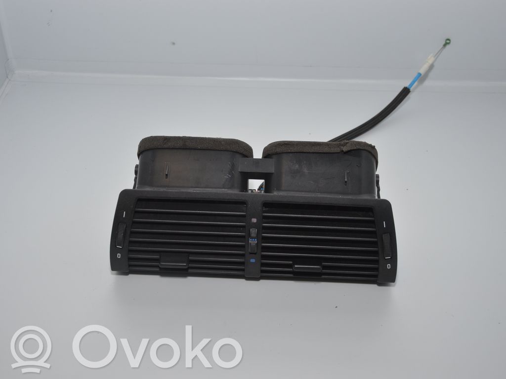 Luftausströmer Lüftungsdüse Luftdüse Mitte   8402221
