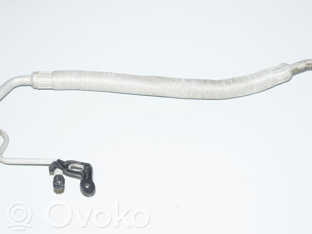 BMW X3 E83 Ilmastointilaitteen putki (A/C) 