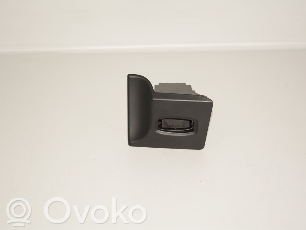 Užvedimo spynelė   6954720