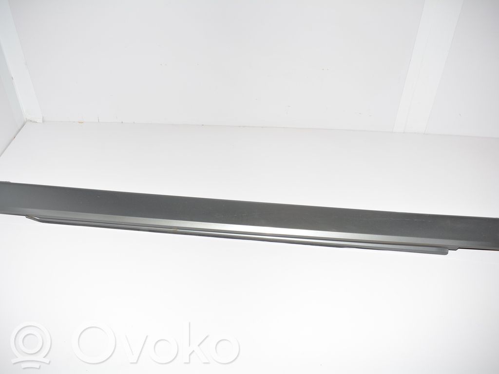 BMW 7 E65 E66 Sill 