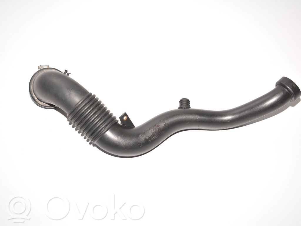 BMW 7 E65 E66 Air intake duct part 
