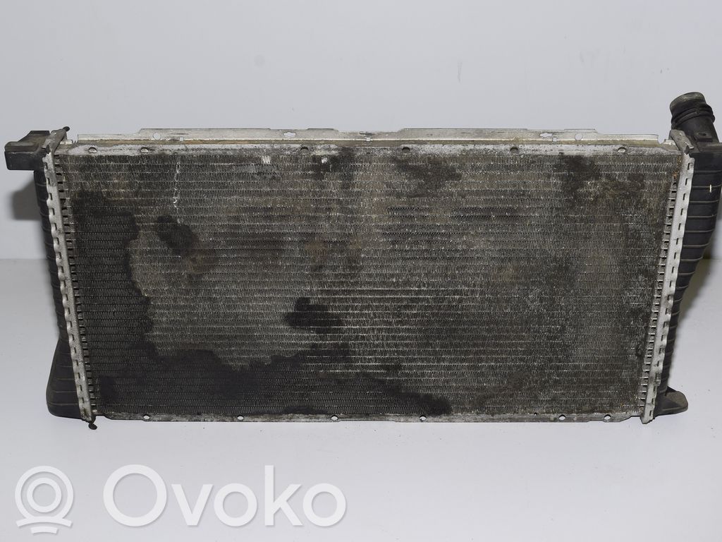 BMW 5 E39 Aušinimo skysčio radiatorius 