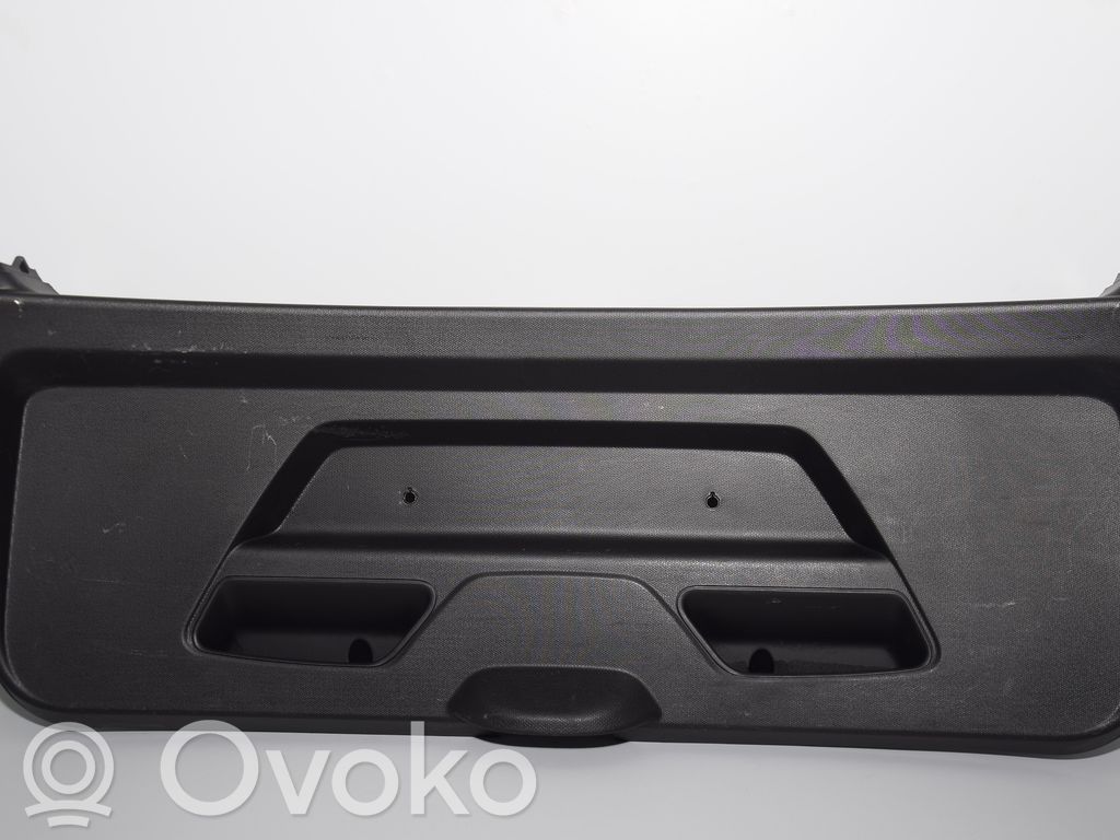 BMW i3 Tailgate trim 