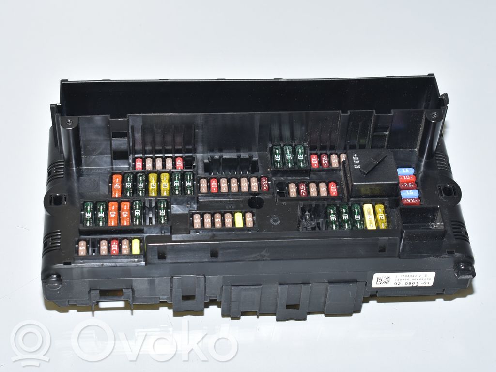 BMW 5 F10 F11 Skrzynka bezpieczników / Komplet 