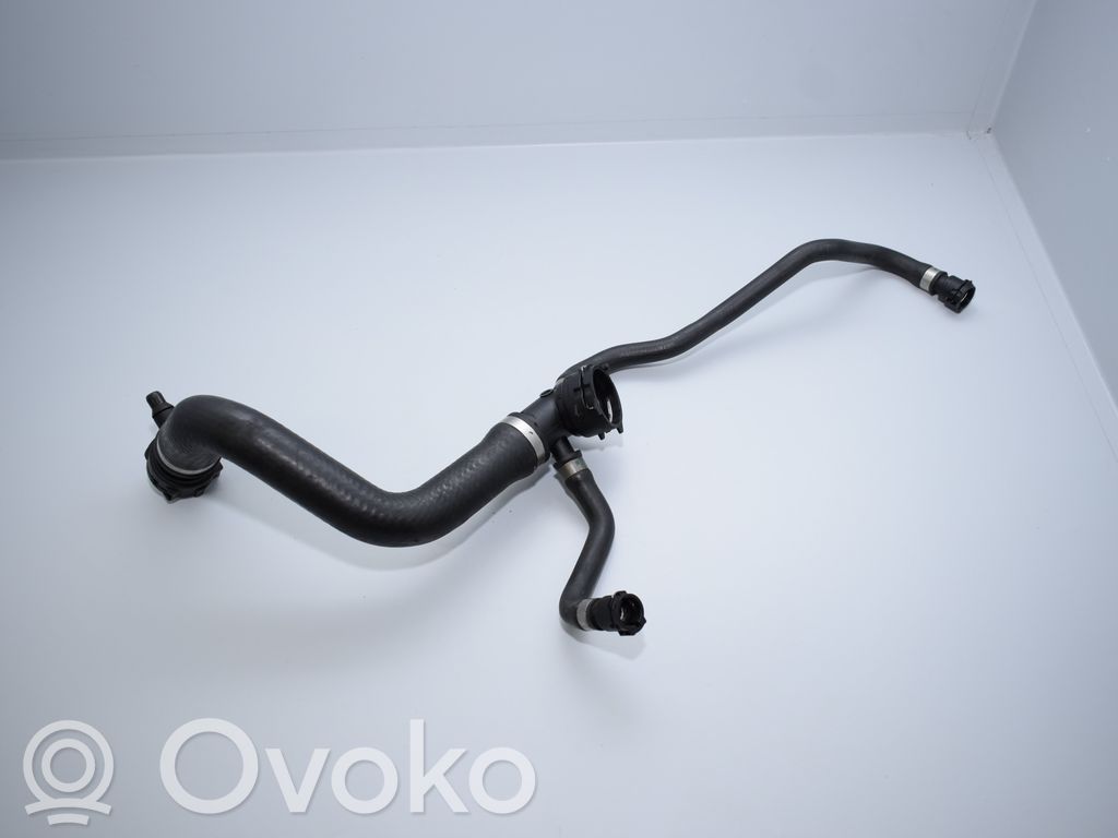 BMW X5 E53 Engine coolant pipe/hose 