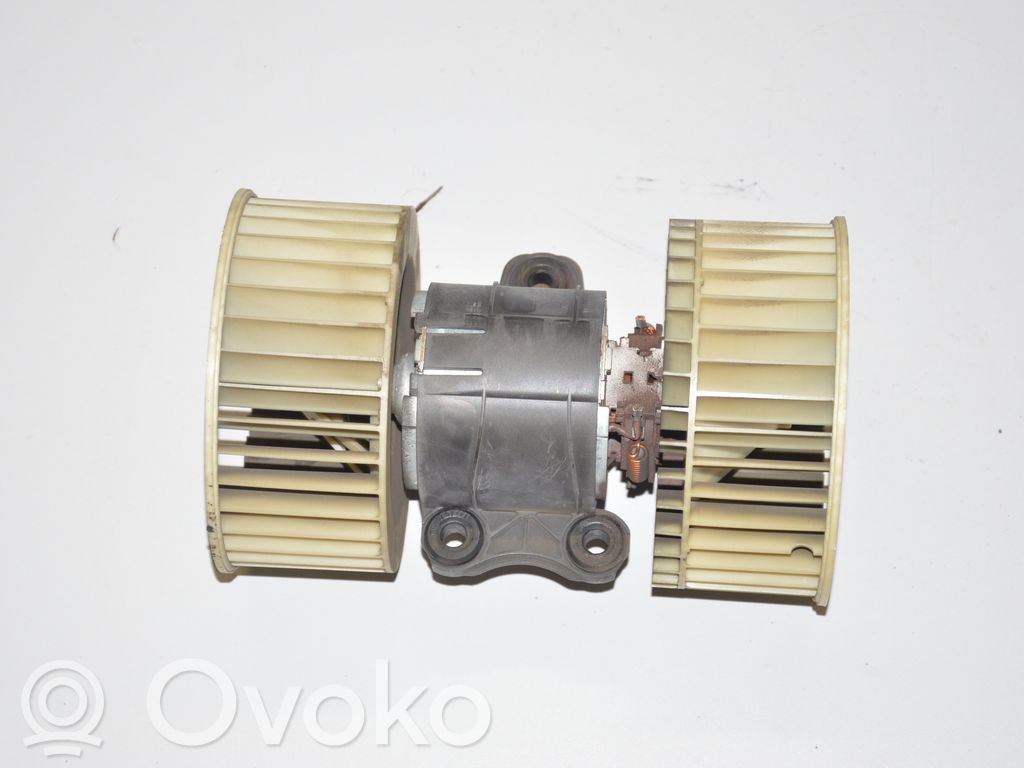 Pulseur d'air habitacle   8385558