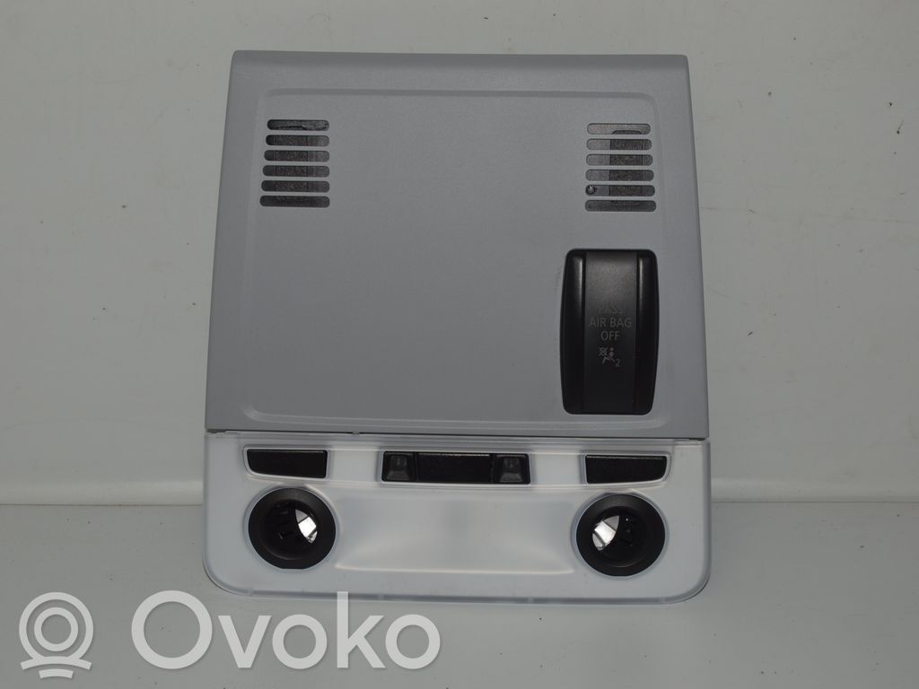 BMW 1 E81 E87 Etuistuimen valo 