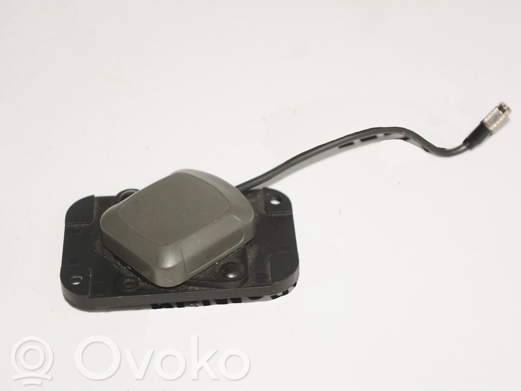 Antenas pastiprinātājs   8360725