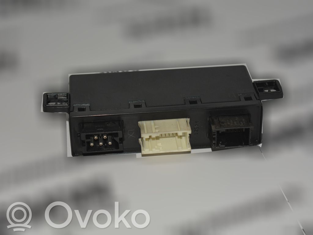 BMW 5 E39 Door control unit/module 