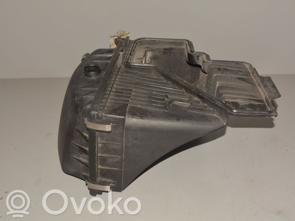 BMW 7 E65 E66 Luftfilterkasten 