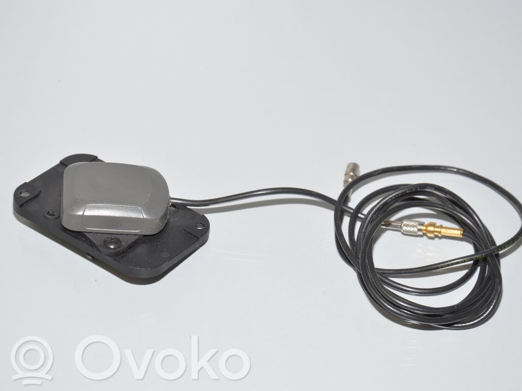 BMW 7 E38 Antenas pastiprinātājs 