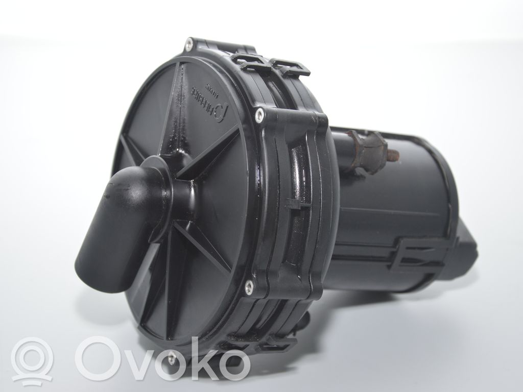 BMW X5 E53 Secondary air pump 